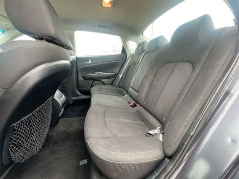 Used 2019 Kia Optima LX image 19