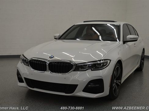 Used 2021 BMW 330i Sedan w/ M Sport Package RWD image 1