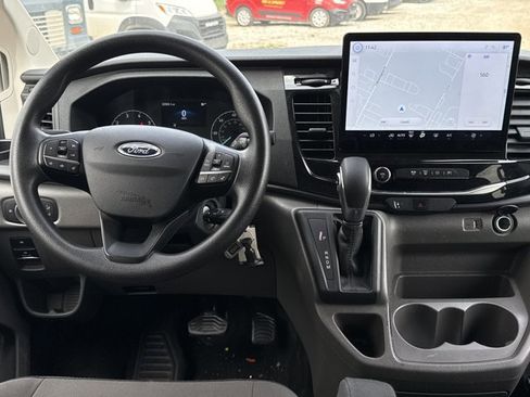 Used 2025 Ford Transit 350 XLT RWD image 6