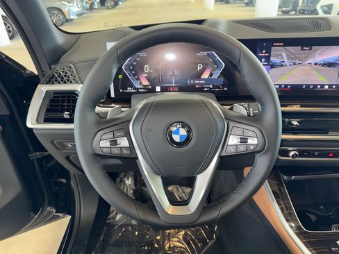 New 2026 BMW X5 xDrive40i w/ Climate Comfort Package AWD/4WD image 16
