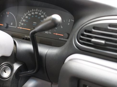 Used 1999 Dodge Caravan image 8