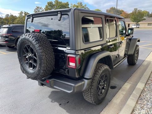Certified 2024 Jeep Wrangler Willys image 13