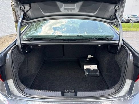 Used 2019 Volkswagen Jetta SE w/ Cold Weather Package FWD image 7