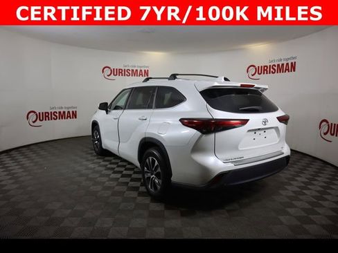 Used 2023 Toyota Highlander XLE FWD image 8