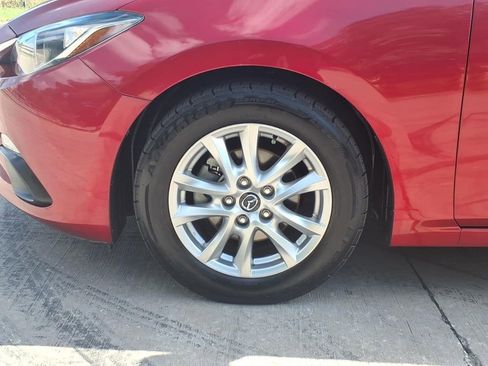 Used 2014 MAZDA MAZDA3 i Touring w/ Technology Package FWD image 22