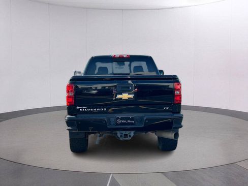 Used 2016 Chevrolet Silverado 2500 LTZ w/ Duramax Plus Package AWD/4WD image 4