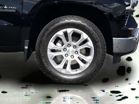 Used 2025 Chevrolet Silverado 1500 LTZ w/ LTZ Premium Texas Edition AWD/4WD image 4