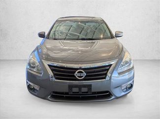 Used 2015 Nissan Altima 2.5 SV w/ Convenience Package video 2