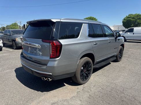 Used 2024 GMC Yukon Denali RWD image 7