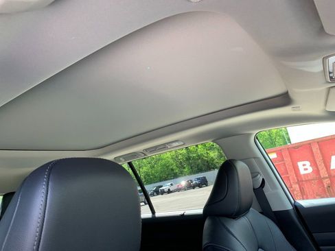 New 2026 Toyota Grand Highlander AWD Hybrid image 19