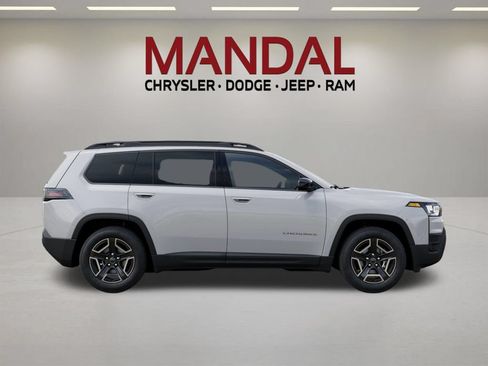 New 2026 Jeep Cherokee Laredo AWD/4WD image 21