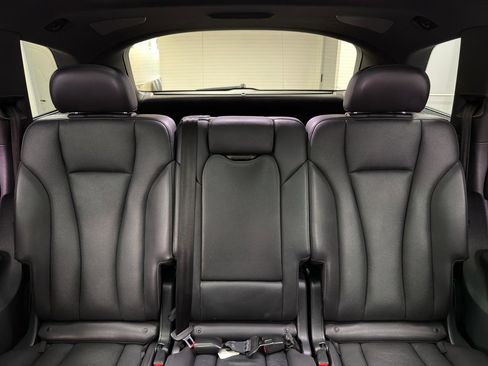 Used 2017 Audi Q7 3.0T Prestige AWD/4WD image 33