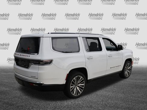 Used 2023 Jeep Grand Wagoneer Series III image 9