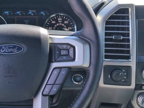 Used 2015 Ford F150 Lariat w/ Equipment Group 502A Luxury AWD/4WD image 19