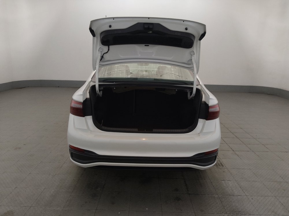 Used 2023 Volkswagen Jetta SE FWD image 29