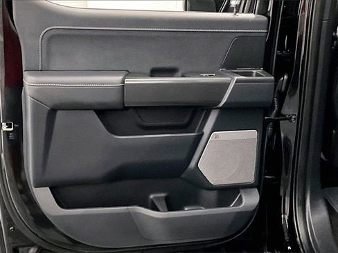 Used 2024 Ford F150 Lariat image 19