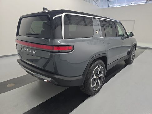 Used 2024 Rivian R1S Adventure AWD/4WD image 5