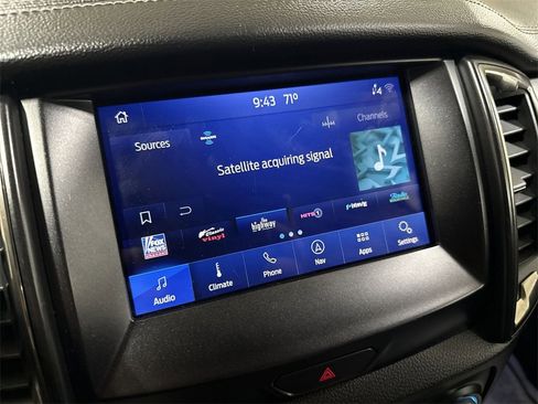 Used 2023 Ford Ranger Lariat w/ Equipment Group 501A High image 13