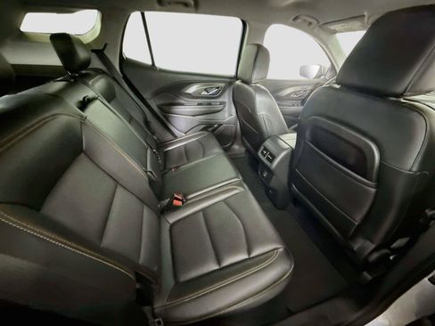 Used 2020 GMC Terrain SLT w/ Preferred Package AWD/4WD image 29
