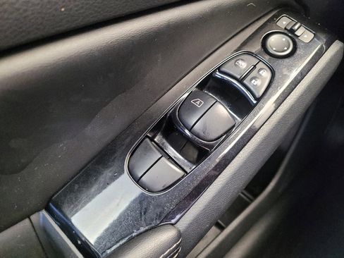 Used 2023 Nissan Altima 2.5 SV FWD image 27