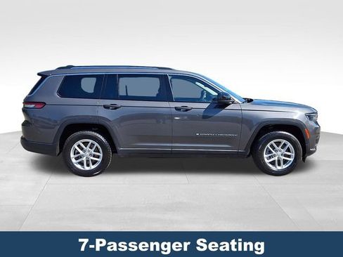 Used 2023 Jeep Grand Cherokee L Laredo AWD/4WD image 9