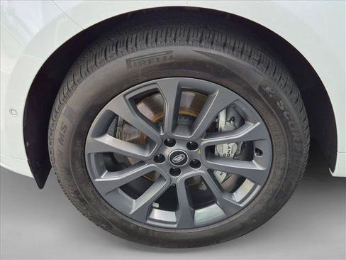Certified 2025 Land Rover Range Rover Sport Dynamic SE AWD/4WD image 25