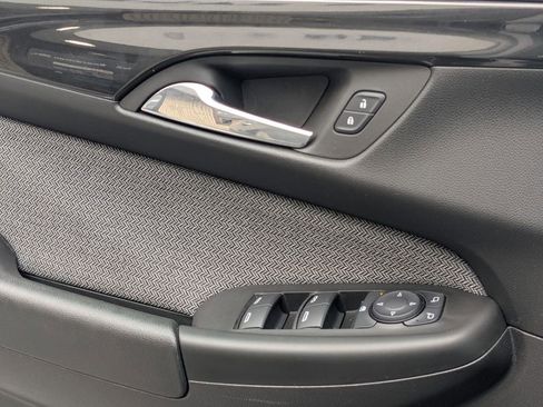 Used 2025 Chevrolet TrailBlazer LT image 14