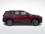 Used 2023 Nissan Rogue SV image 2