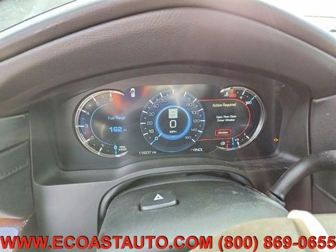 Used 2020 Cadillac Escalade ESV Luxury AWD/4WD image 10