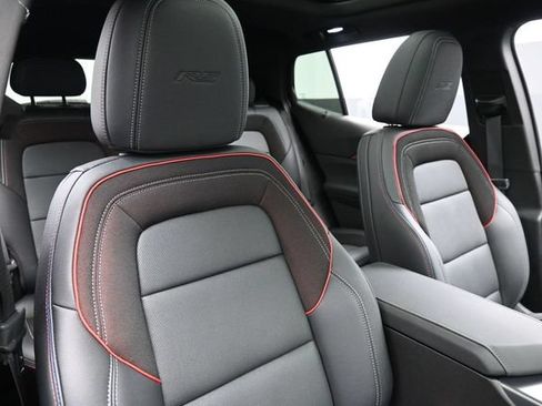 Used 2025 Chevrolet Equinox EV RS w/ Active Safety Package 3 FWD image 28