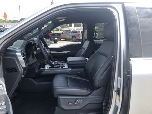 New 2025 Ford F150 Lariat w/ Equipment Group 502A High image 11