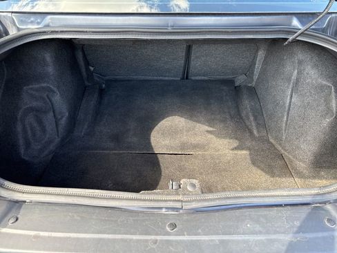 Used 2018 Dodge Challenger SXT RWD image 43