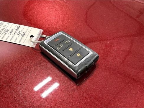 Used 2021 Jeep Grand Cherokee L Limited image 13