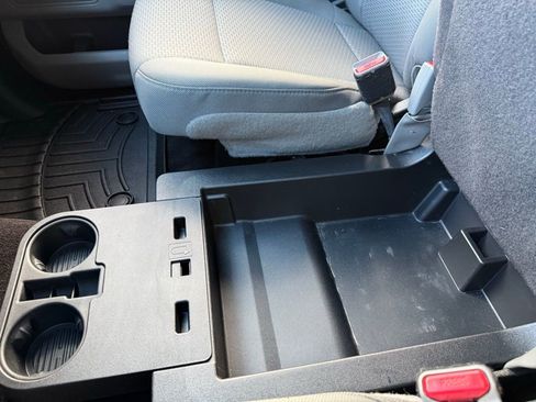 Used 2016 Ford F150 XLT image 26