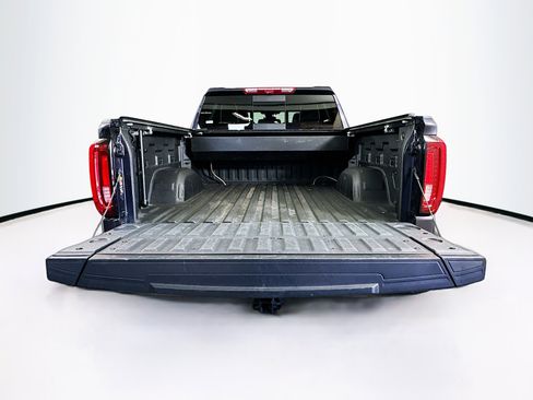 Used 2022 GMC Sierra 1500 AT4X image 31