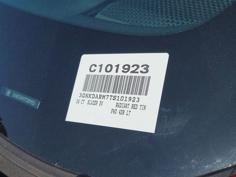 Used 2026 Chevrolet Blazer EV LT FWD image 27