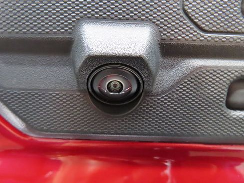 Used 2024 GMC Sierra 2500 Denali image 46