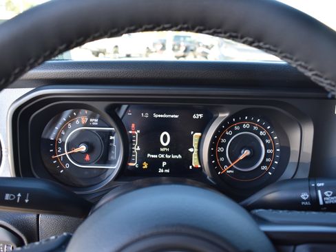 New 2026 Jeep Gladiator Sport image 18