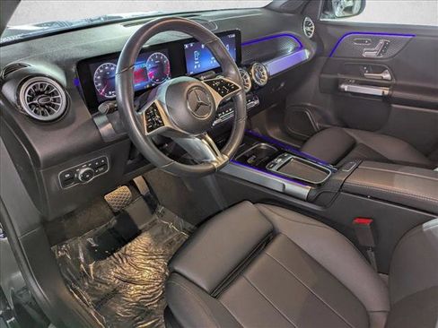 Certified 2025 Mercedes-Benz GLB 250 4MATIC image 10