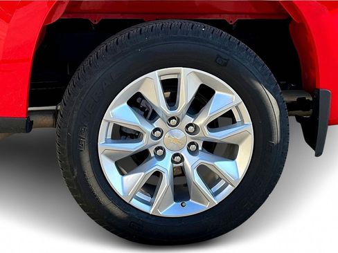 Used 2022 Chevrolet Silverado 1500 Custom image 33