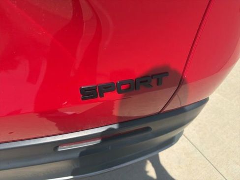 Used 2023 Honda HR-V Sport image 9