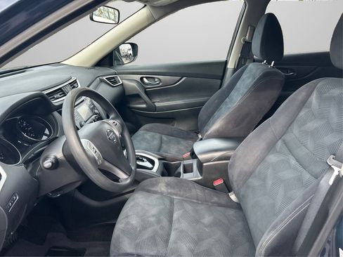 Used 2016 Nissan Rogue S w/ Appearance Package image 10