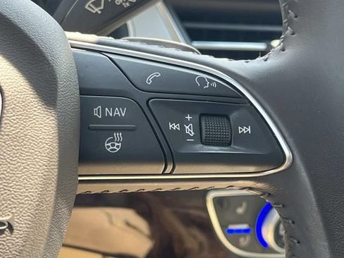 Used 2019 Audi Q7 2.0T Premium Plus AWD/4WD image 41