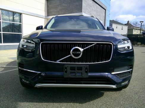 Used 2019 Volvo XC90 T6 Momentum image 17