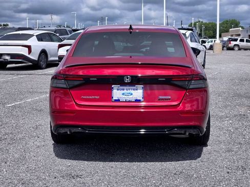 Used 2023 Honda Accord Sport image 6