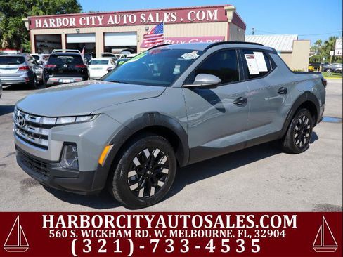 Used 2025 Hyundai Santa Cruz SEL FWD image 1