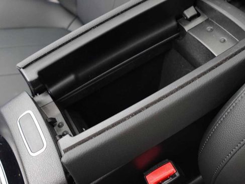 Used 2026 Mercedes-Benz GLA 250 4MATIC image 24