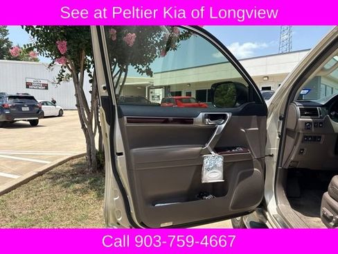 Used 2014 Lexus GX 460 Luxury AWD/4WD image 3