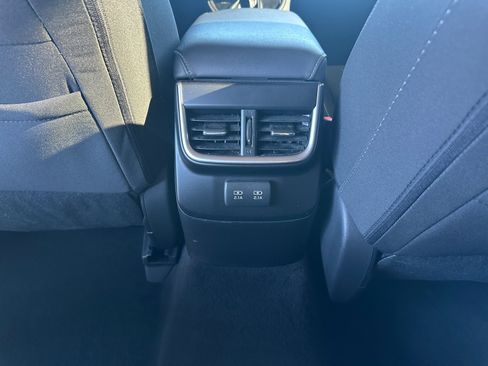 Used 2022 Subaru Legacy Premium image 23