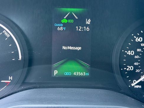 Certified 2021 Toyota Sienna XSE image 23